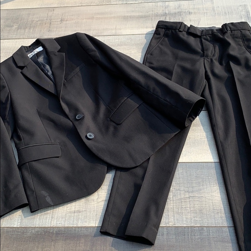 H&m suit